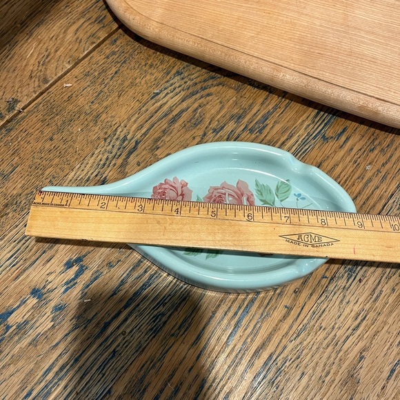 💚 Vintage Floral Spoon Rest – Signed 1966 - Picture 4 of 6